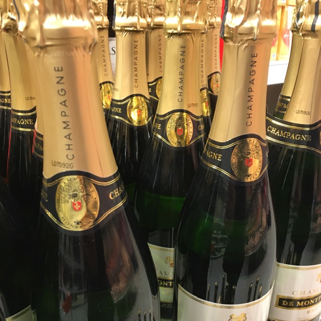 De vrijdagmiddagborrel (vrijmibo) op de schop?